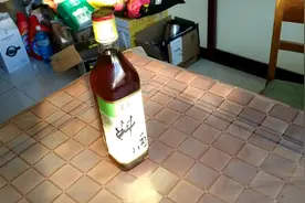 轻松的打开佐料酒的盖子视频封面