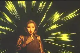 女子误吃药片，变成了女超人，力大无穷视频封面