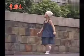 意难忘：婷婷独自离开，遇到了爸爸胜志，两父女的对话很温暖视频封面