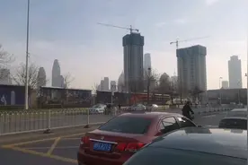 小滕带您看下河北区意式风情街旁的新房视频封面
