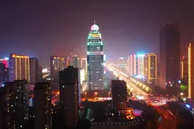 临沂第一楼。临沂临商银行大厦，高175米。临沂北城核心地段。视频封面