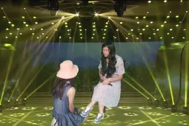 《老妈妈劝闺女》