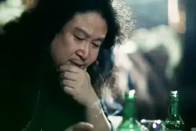 午夜情歌一首《一个人的KTV》几句歌词戳到心痛，听完你想起了谁视频封面