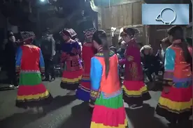 彝族美女川大毕业，留在成都当空姐，回家先把婚结了视频封面