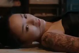 事实证明，一般露出半个肩膀的日本女人，都不简单！