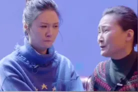 女友第一次去男友农村家过年除夕夜女友做好年夜饭视频封面