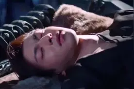 旭凤复活后，锦觅几次三番去魔界偷看旭凤！傻凤凰故意气锦觅！视频封面