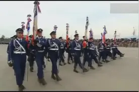 网友表示：智利大阅兵是看过仅次于中国的阅兵，正步走的够霸气视频封面