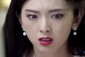 女毒枭看婚纱照时，意外发现自己老公竟然是警察，一下子就慌了视频封面