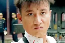 文章背景有多强？向太不仅是他姑姑，干爹竟是我们熟悉的他！视频封面