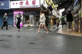 桂林气温7度，这个小姐姐不冷吗？