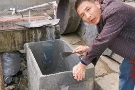 老家水缸漏水，用这种方法泡水泥，保管一次搞定视频封面