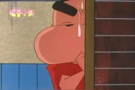 镜子里出来“小新”，夺走了小新的蛋糕还和娜娜子姐姐玩，好奇怪视频封面