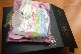 试吃货真价实暴浆榴莲千层蛋糕！视频封面