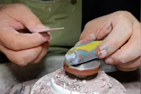 手艺人的控泥术曝光：高手随意控制泥巴形状，让它坚硬如铁！视频封面