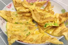 “摊鸡蛋”的家庭做法，简单易学，软嫩鲜香，老少皆宜，收藏起来视频封面