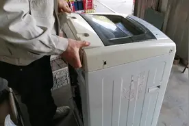 洗衣机脱水就报警怎么办？华哥教你一招不用换零件彻底解决此问题视频封面