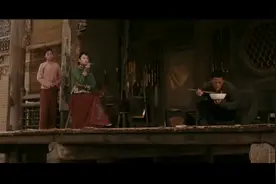 段奕宏吃油泼面片段，吃面迷了眼睛视频封面