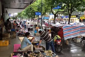 天天都在下雨，南京正式进入梅雨季节视频封面