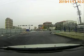 大美临沂罗庄湖北路，修好几年犹抱琵琶半遮面，现在终于见真颜了视频封面