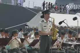 日本海军自卫队公开演奏《名侦探柯南 主题曲》