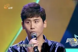 于晓光深藏不露，跨界身份令人吃惊，作词作曲创作《两个字》视频封面