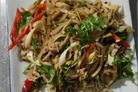 鲁菜馆大厨教你做夏季凉拌菜《凉拌羊肚》视频封面
