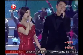 李小璐贾乃亮昔日甜蜜献唱《亲亲我的宝贝》一声叹息！视频封面