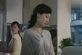 农村表妹在水中下药，姐夫回家后一口喝下，接下来姐姐却懵了！视频封面