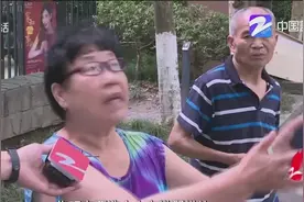 加装电梯占用公共绿化带！各项流程走完却被叫停？业主内讧了...视频封面