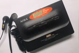 爱华顶级磁带随身听，首款同时搭载BBE和DSL，一机在手别无所求视频封面