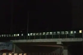 厦门北-郑州K744次列车中途到达京九铁路赣州站视频封面