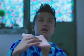 分手大师：美女臭脚是真的吗？这把超哥熏得，分分钟晕倒！视频封面