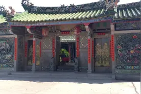 带大家看美轮美奂的潮汕特色民居“下山虎”，网友：这是四合院吗视频封面