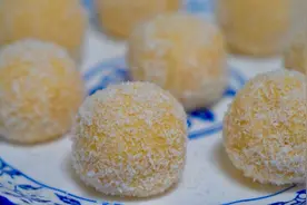 红薯这样做更好吃？天天奶奶蒸2盘，软糯香甜，你能吃几个？视频封面