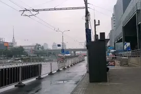 办理北京一卡通退卡的位置和乘坐北京公交的几种方式视频封面