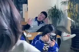 大家上学的时候，有这样过吗？