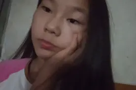 饿着肚子等妈妈。妈妈就是不来。视频封面