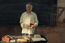 范老师重回自己支教十年的地方，遇到了那时怀揣梦想的那少年。视频封面