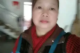 今天和侄女侄子一起搞糍粑吃，小侄子一口气吃了几个，太好吃了。视频封面
