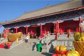 欢欢喜喜过大年，今天初五，我们去西安赵公明财神庙请财神视频封面