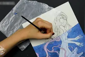 刚开始以为画得一般，没想到头发上色完，瞬间美到惊艳！