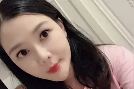秦姐不戴美瞳？问网友好不好看？视频封面