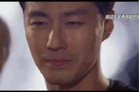 #没关系,是爱情啊# 赵寅成孔孝真海边约会，这两人疯了哈哈！视频封面