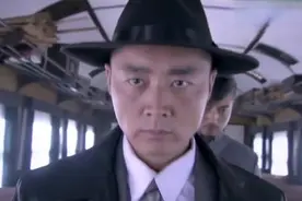 影视：特务男扮女装搞暗杀，没想到小伙看出破绽，姑娘竟然有喉结视频封面