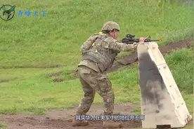 美舰上的华人女兵火了！用中文向中国海警喊话，真相让人心寒视频封面