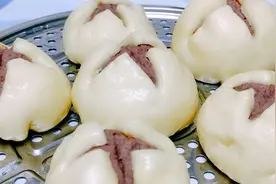 豆沙馒头正宗家常做法，制作方法步骤分享给你，香甜松软又好吃视频封面