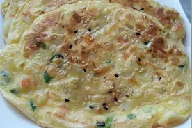 土豆胡萝卜饼最好吃的做法，不加一滴水，香软酥脆，一看就会视频封面