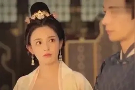太子任由皇后处罚太子妃，还对太子妃冷言冷语的。视频封面