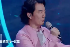音乐：《对面的女孩看过来》任贤齐，一开口就炸场，全场大合唱视频封面